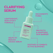 Flacon de sérum clarifiant BYOMA avec texte sur fond sarcelle
